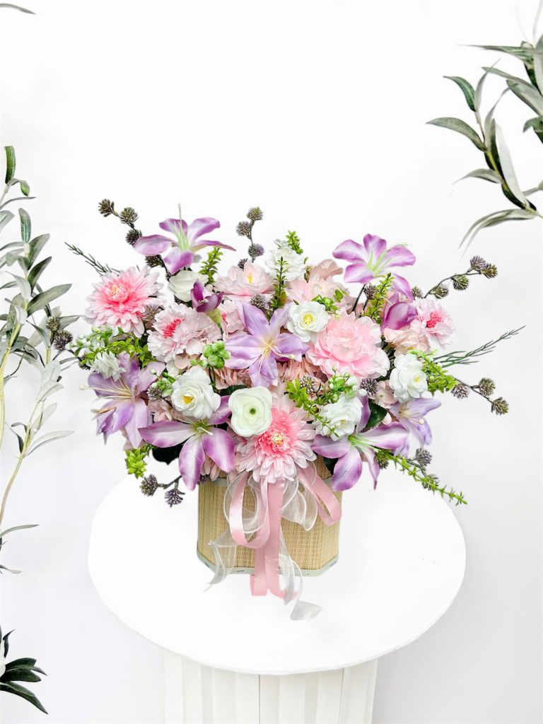 Giỏ Mành Hoa Lụa Hồng Tím