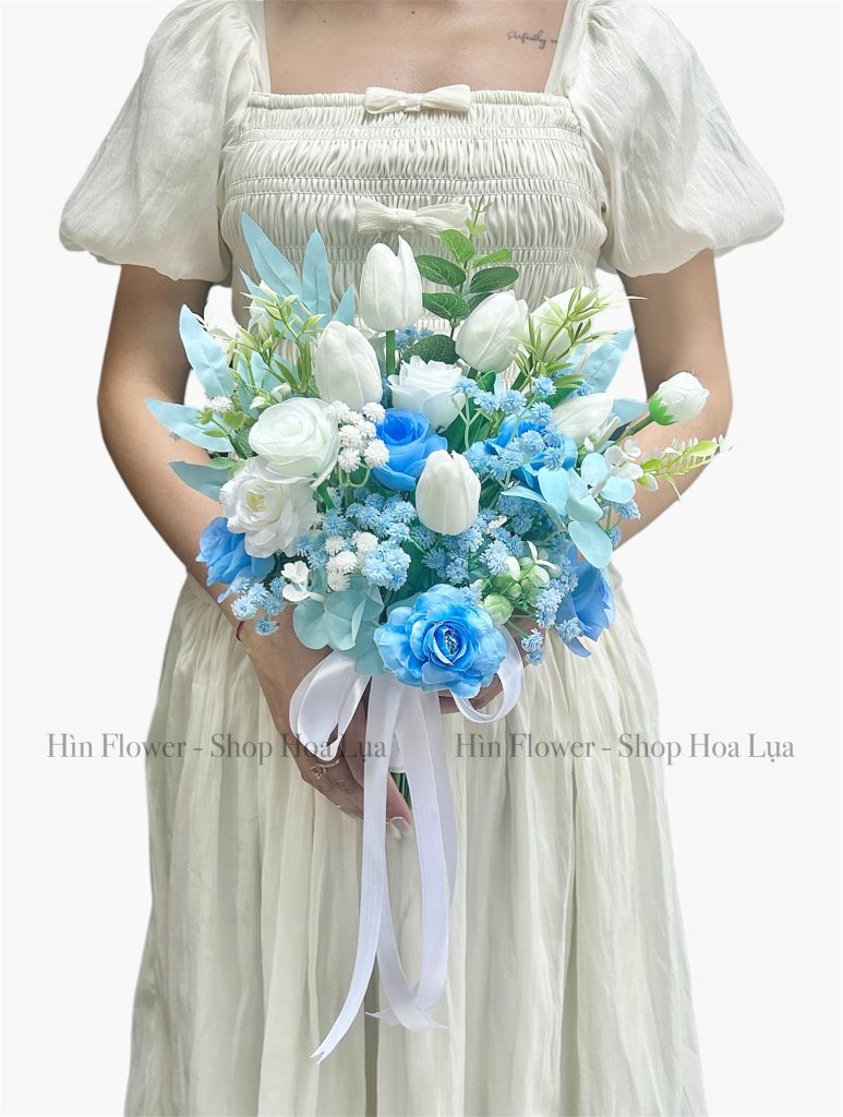 Hoa lụa cô dâu xanh dương