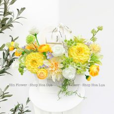 Giỏ Hoa Lụa Vàng Xanh Dương