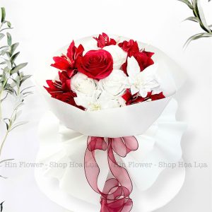 Hoa Lụa Đỏ Trắng Gói Tròn