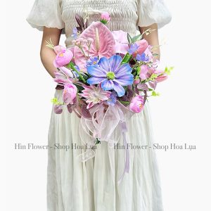 Hoa lụa cầm tay hồng tím