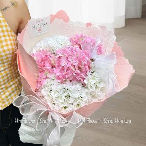 Bó Tú Cầu Lụa Hồng Nhạt