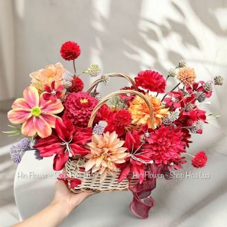 Giỏ Hoa Lụa Màu Đỏ Cam