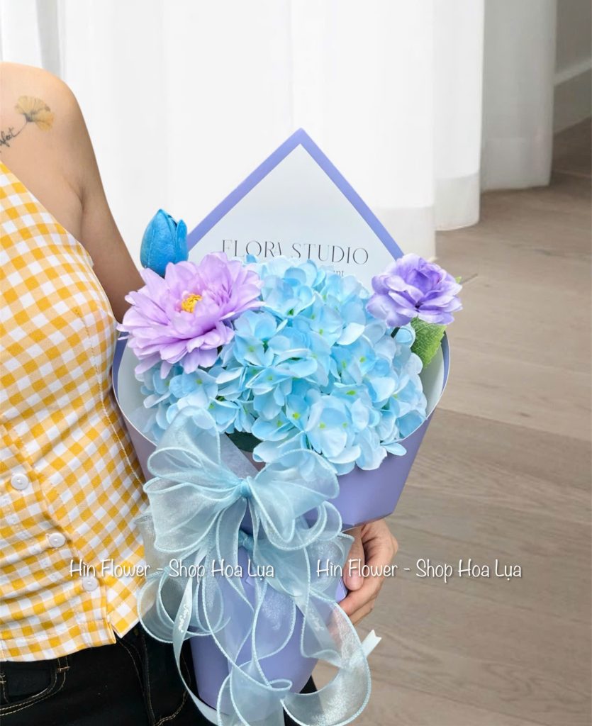 Hoa Lụa 1 Tú Cầu Xanh