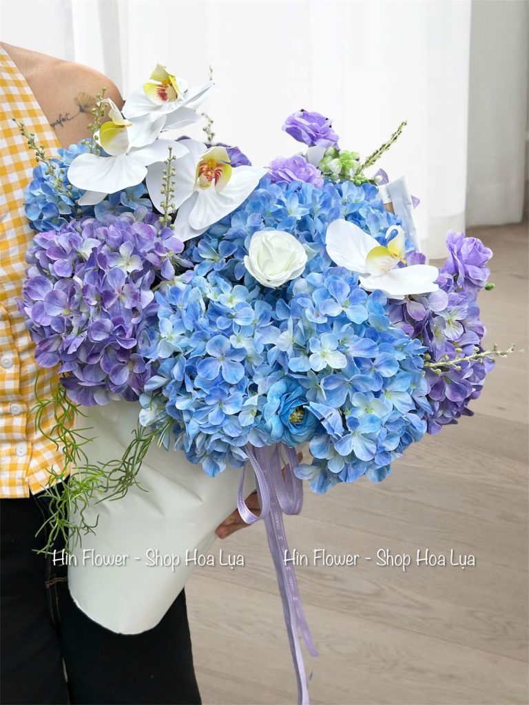 hoa lụa tú cầu xanh tím
