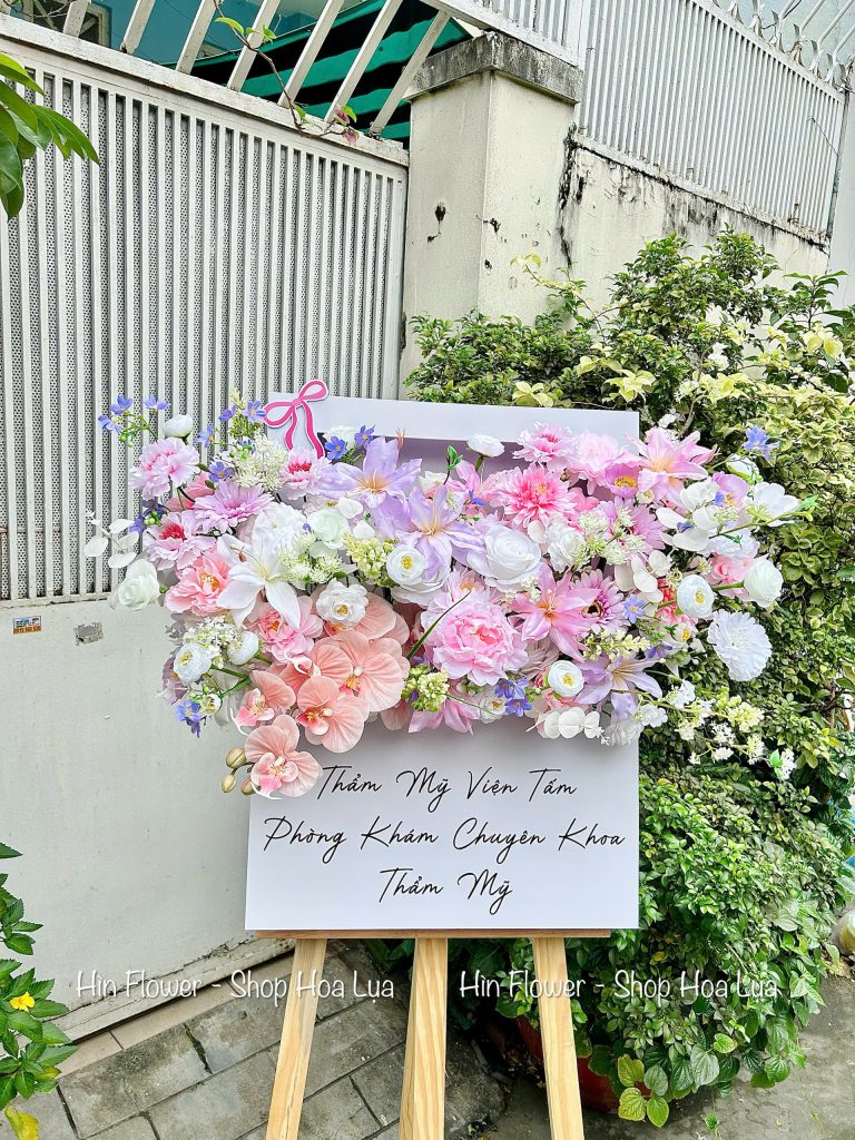 Kệ Hộp Hoa Lụa Hồng Tím