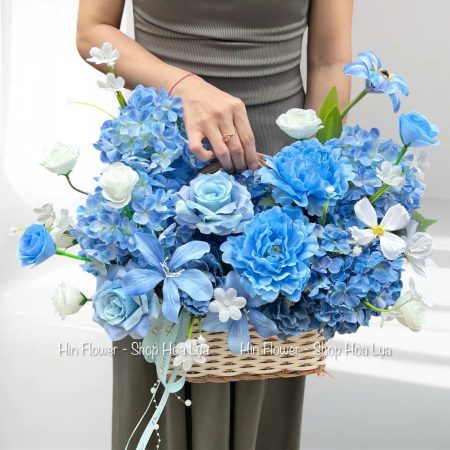 Giỏ Hoa Lụa Tú Cầu Xanh