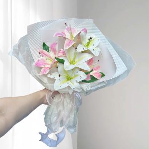 Bó 6 Bông Lily Đính Đá