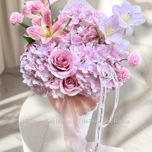 Bó Tú Cầu Lụa Mix Lily